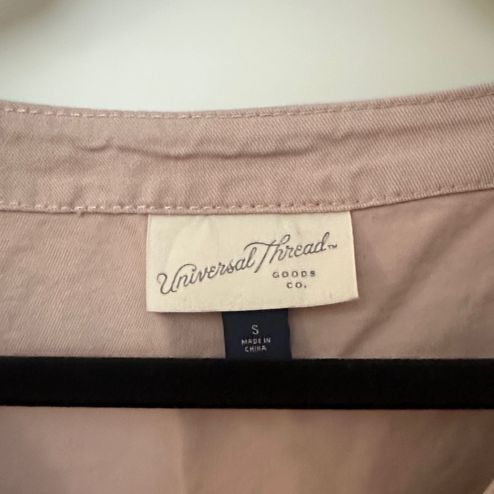 Universal Thread Blush Top - Picture 2 of 2